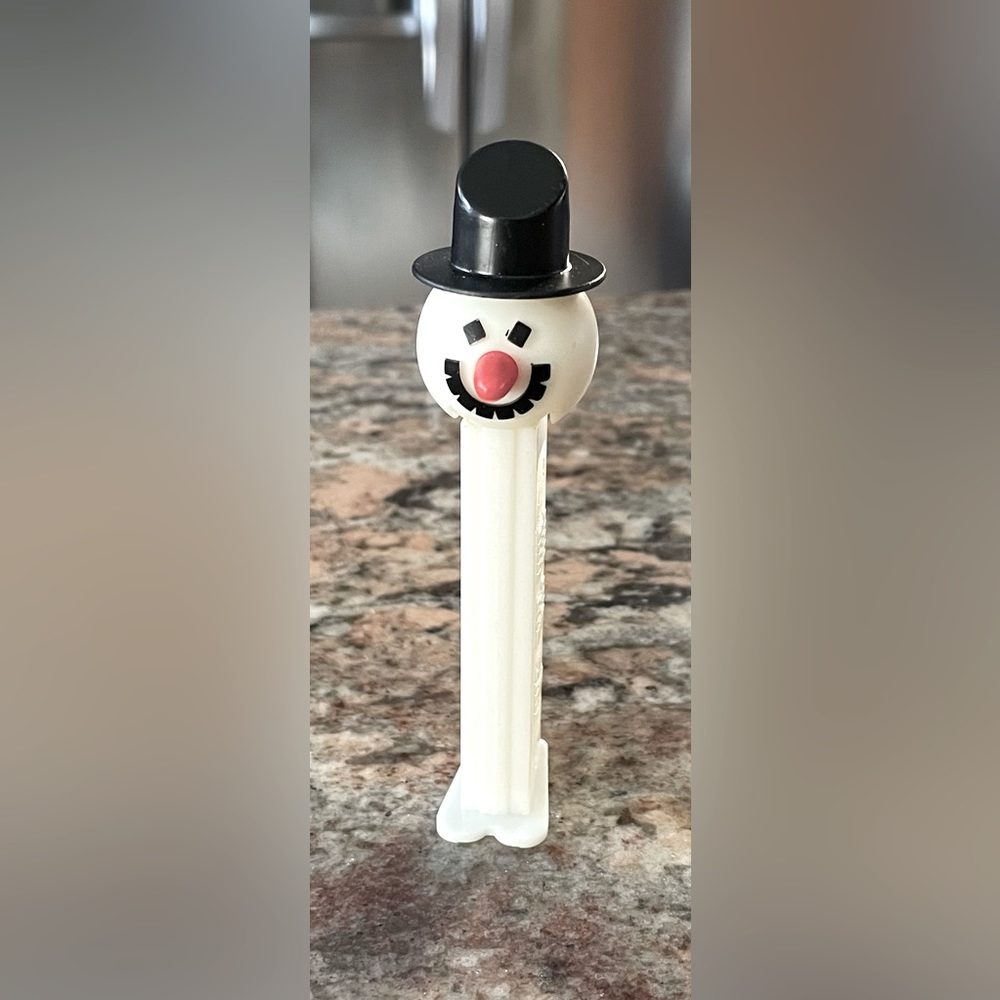 Vintage 1970’s Frosty the Snowman PEZ Dispenser